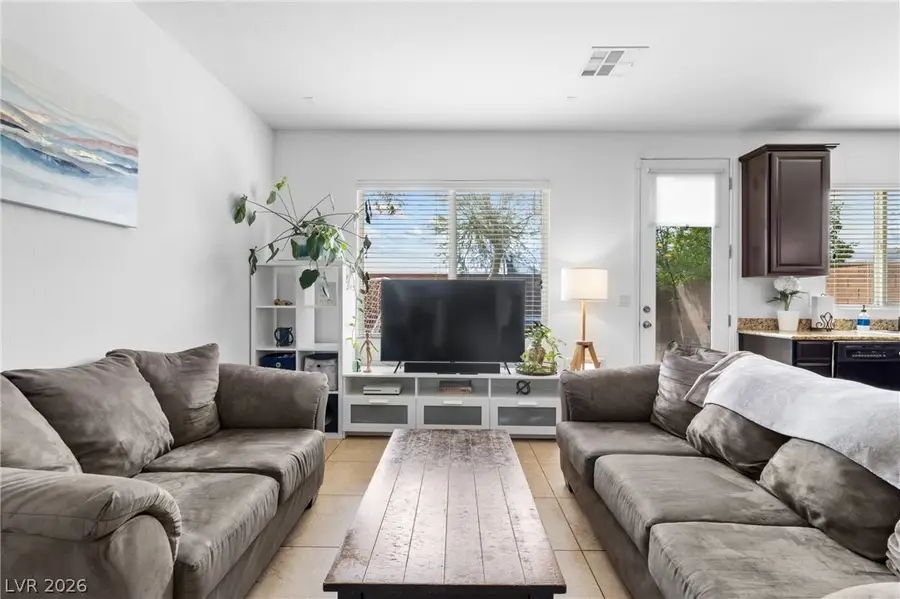 10569 Hartford Hills Avenue, Las Vegas, NV 89166 - #3