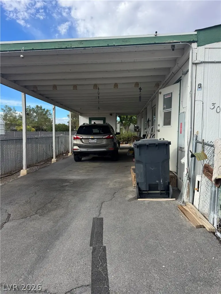 300 W Ivy Lane, Pahrump, NV 89048 - #3