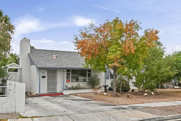 221 Circle Drive, Las Vegas, NV 89101