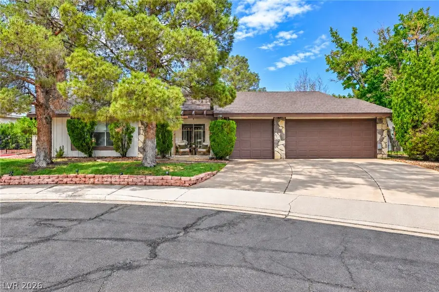 3188 Moonflower Drive, Las Vegas, NV 89146 - #2