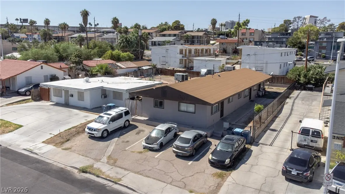 507 N 15th Street, Las Vegas, NV 89101 - #1