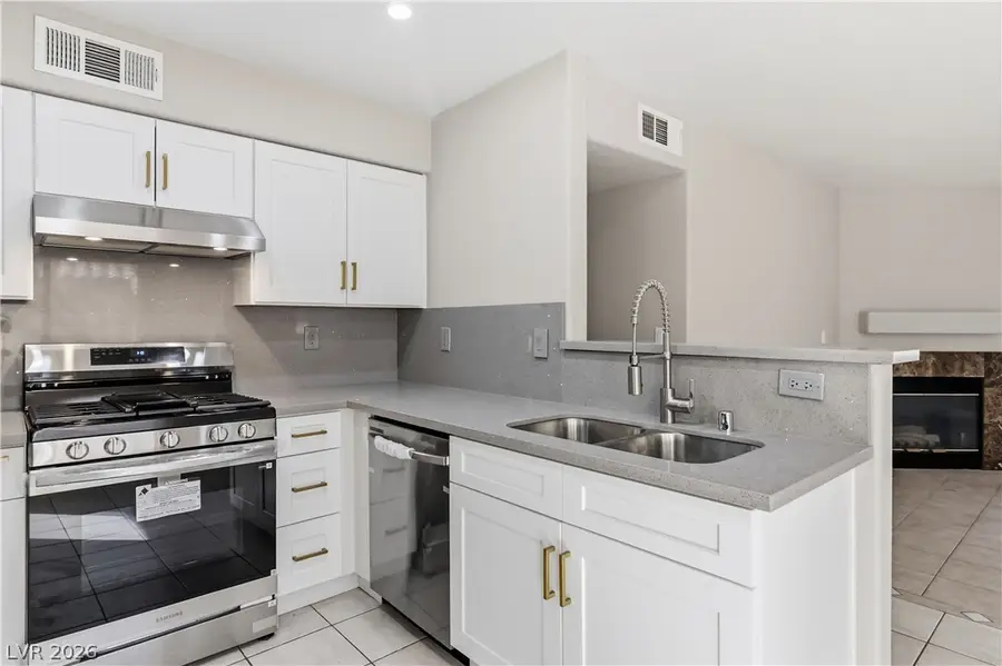 3144 Tarpon Drive #204, Las Vegas, NV 89120 - #3