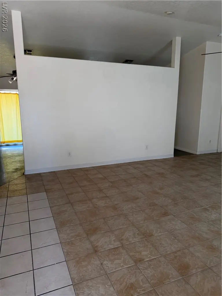 940 Indian Road, Pahrump, NV 89048 - #3