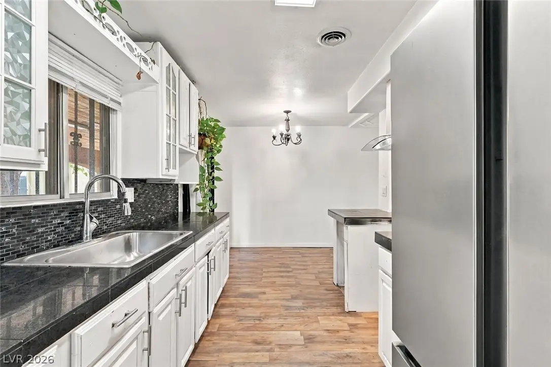 2828 Willoughby Avenue, Las Vegas, NV 89101 - #1
