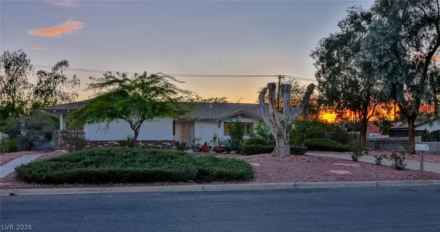 1517 Bryn Mawr Avenue, Las Vegas, NV 89102 - #2