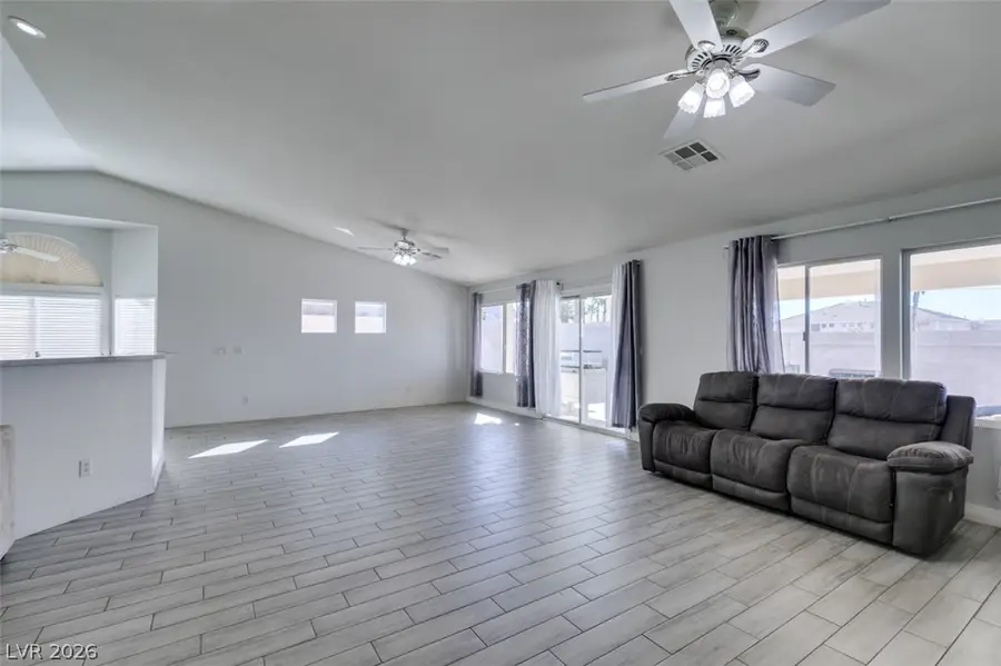6543 Mahogany Peak Avenue, Las Vegas, NV 89110 - #3