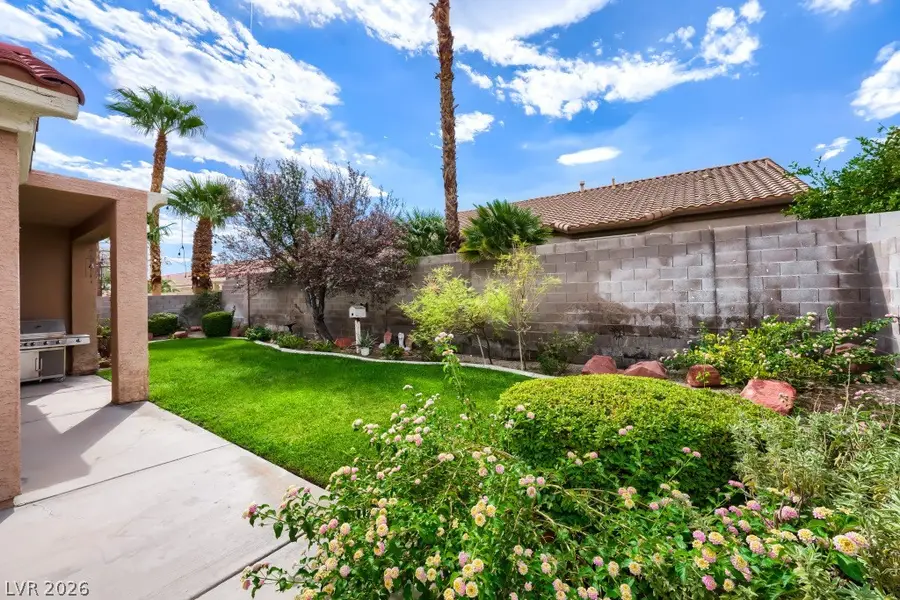 8641 Crest Hill Avenue, Las Vegas, NV 89145 - #3