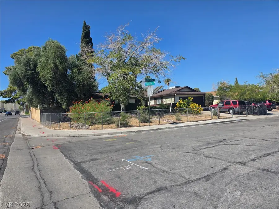 5289 Reeder Circle, Las Vegas, NV 89119 - #3