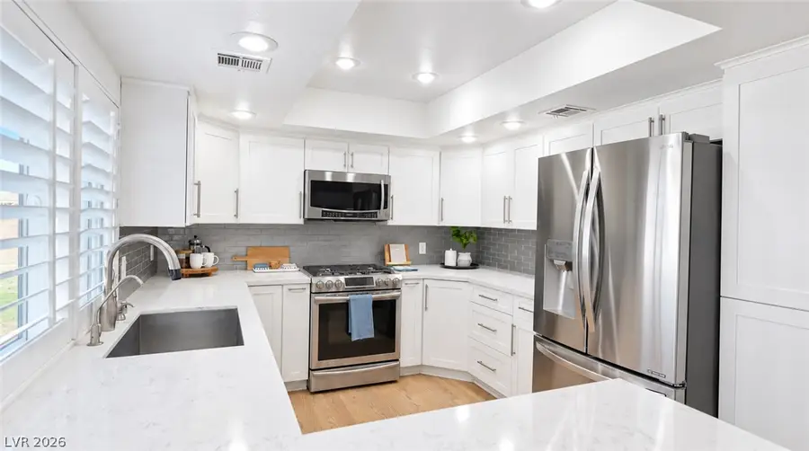 802 Cherry Drive, Henderson, NV 89002 - #2
