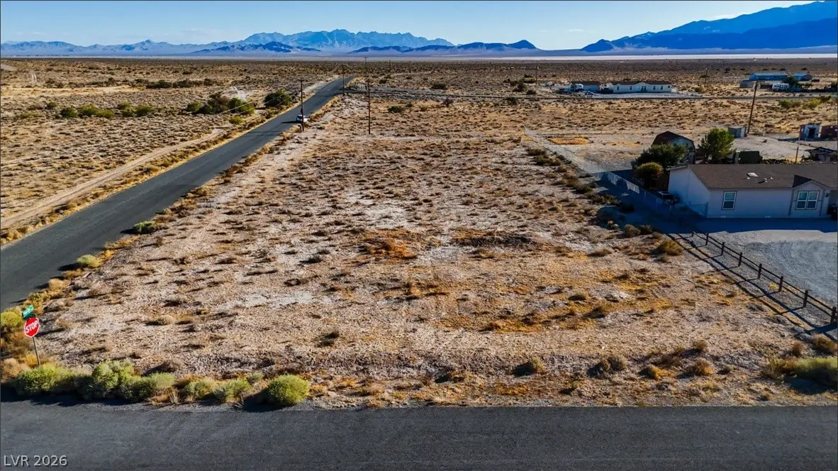 10410 S Oakridge Avenue, Pahrump, NV 89048 - #1