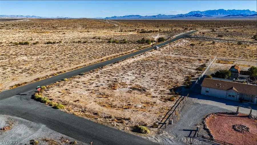 10410 S Oakridge Avenue, Pahrump, NV 89048 - #3