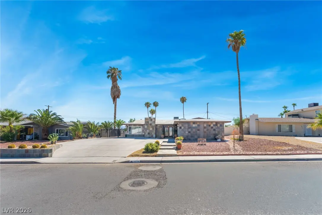 1679 Golden Arrow Drive, Las Vegas, NV 89169 - #1