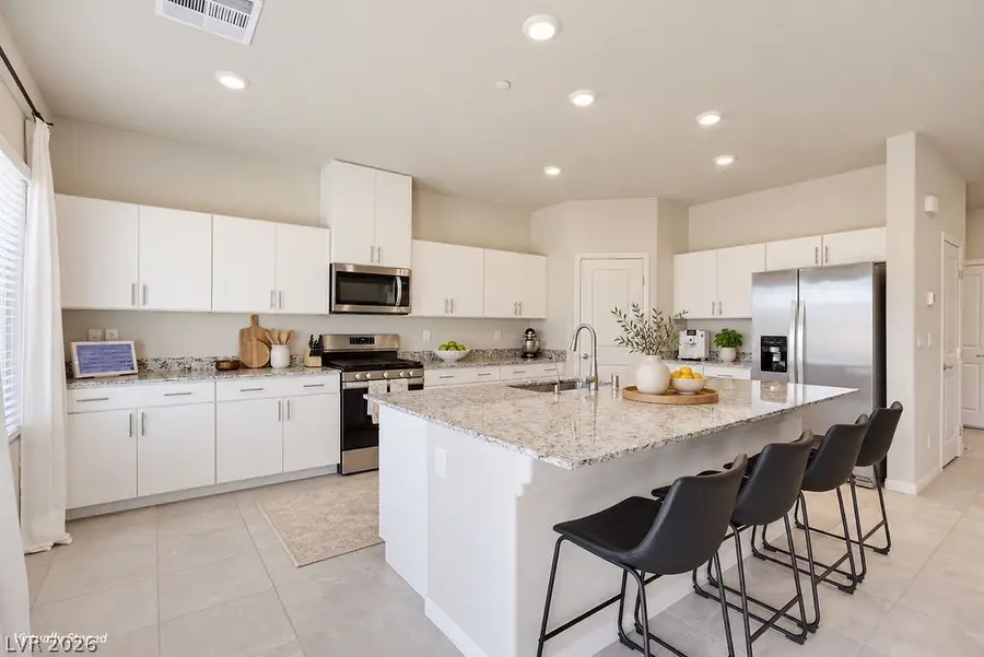 7116 Woodrow Ranch Street, Las Vegas, NV 89166 - #2