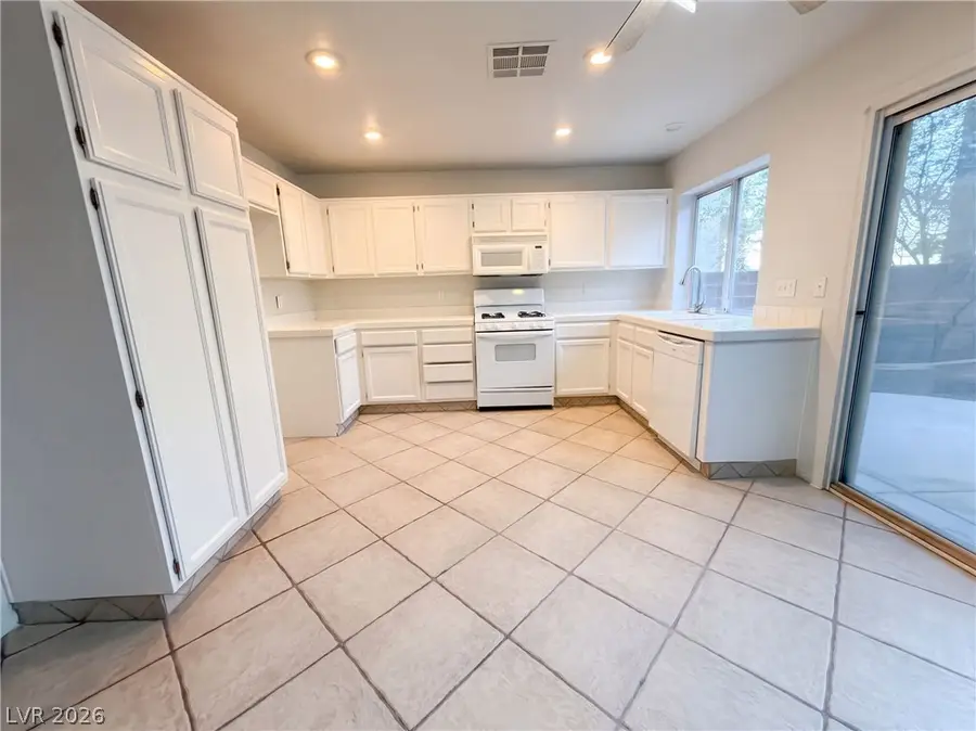 1008 Windhook Street, Las Vegas, NV 89144 - #2