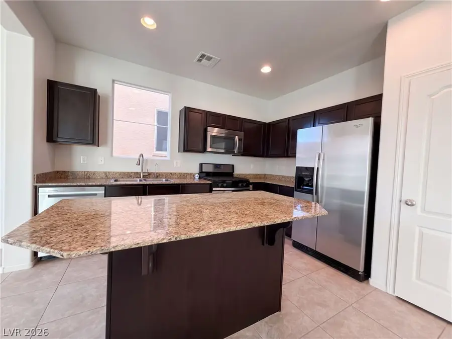 10713 Dobbs Avenue, Las Vegas, NV 89166 - #2