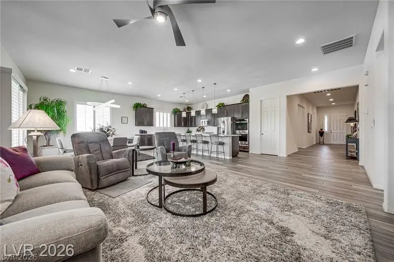 6225 Gambetta Street, Las Vegas, NV 89115 - #2