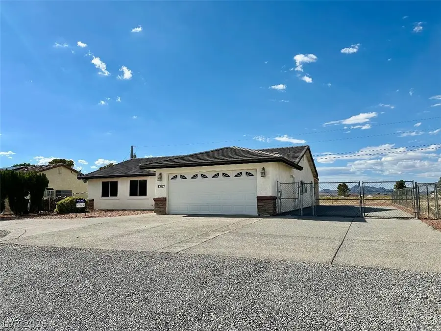 3207 Mount Charleston Drive, Pahrump, NV 89048 - #2