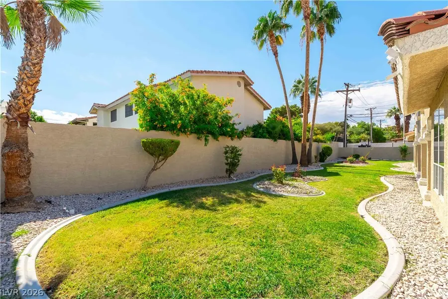 3013 W Oakey Boulevard, Las Vegas, NV 89102 - #3