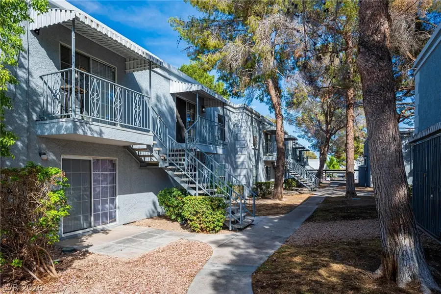 3823 S Maryland Parkway #B11, Las Vegas, NV 89119 - #2