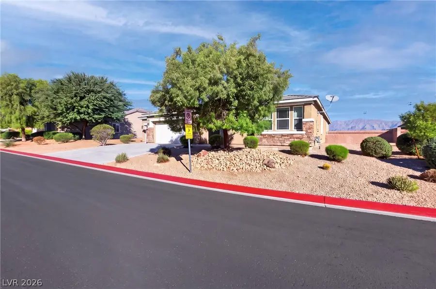 3816 Vincelli Avenue, North Las Vegas, NV 89031 - #3