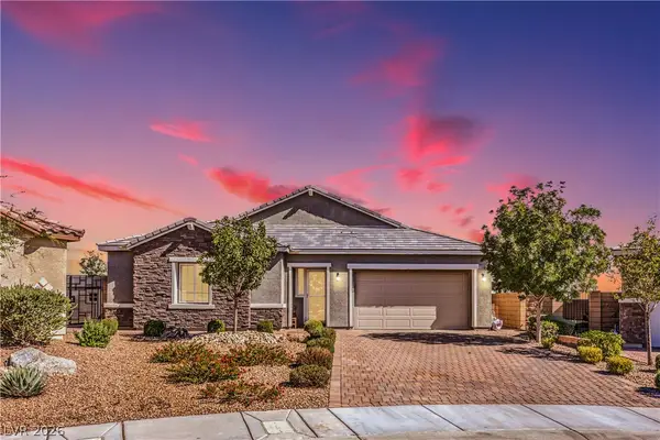 9800 Jewelflower Avenue, Las Vegas, NV 89149