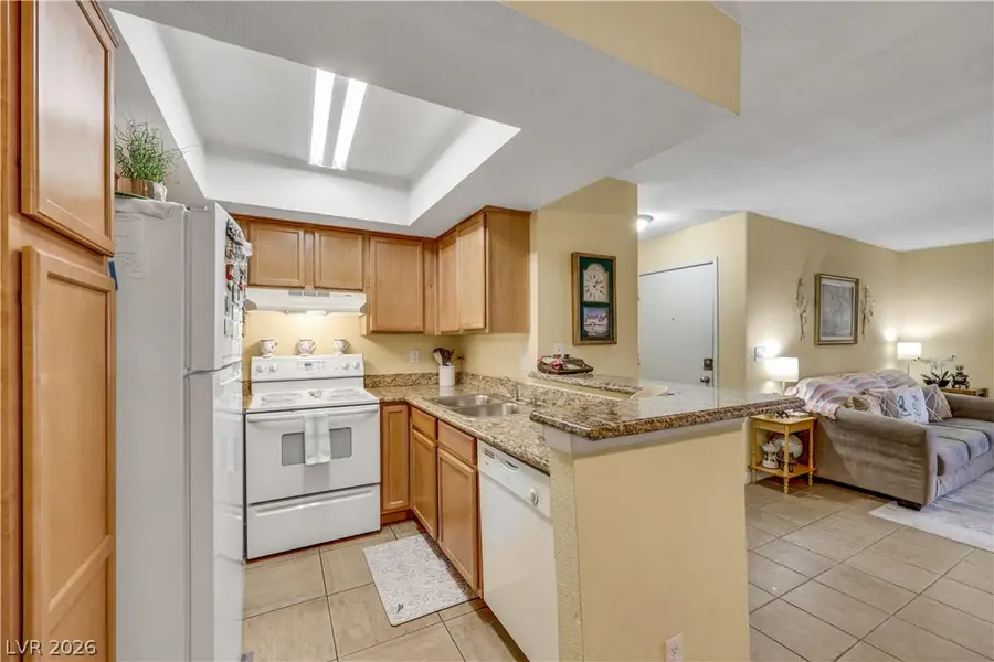 1455 E Katie Avenue #L22, Las Vegas, NV 89119 - #2