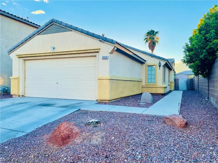 3515 Ashford Grove Street, Las Vegas, NV 89122 - #2