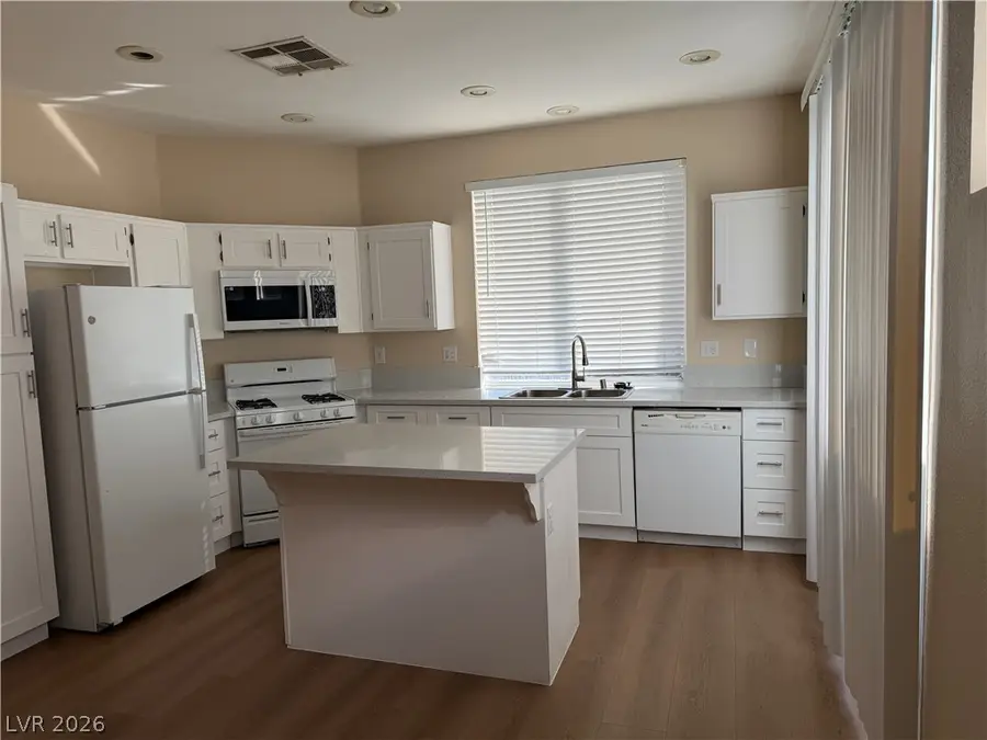 10641 Lace Vine Arbor Avenue, Las Vegas, NV 89144 - #3
