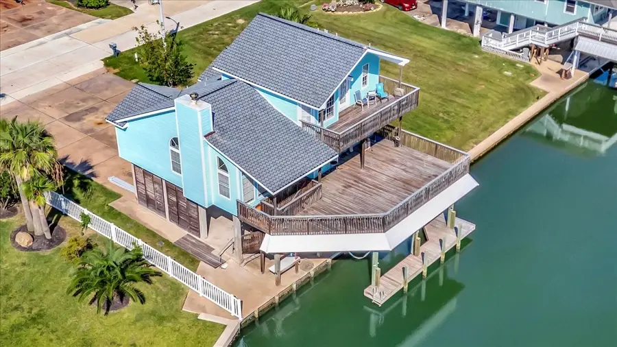 1319 Hawaii Drive, Galveston, TX 77554 - Image #3