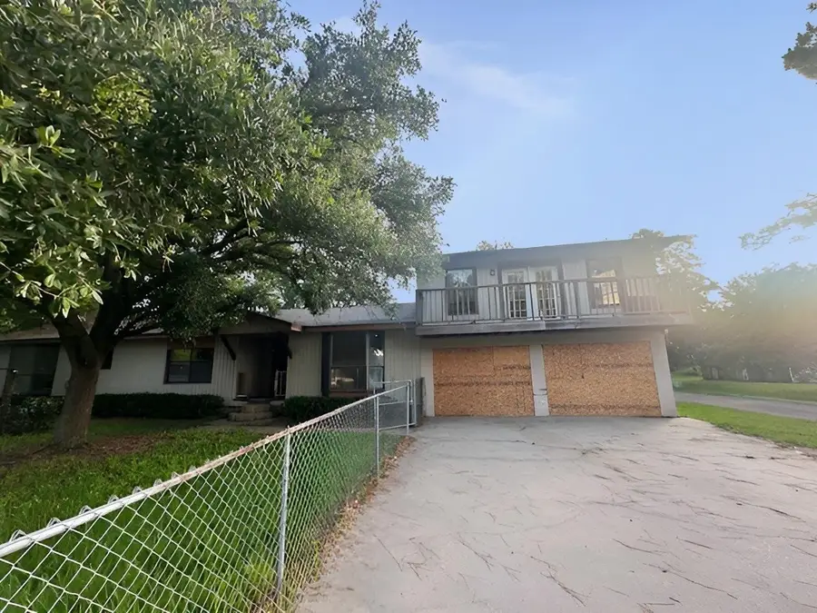 949 Dillon Drive, Silsbee, TX 77656 - #3