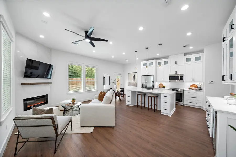 6130 Endeavor Heights Road, Houston, TX 77091 - Image #3