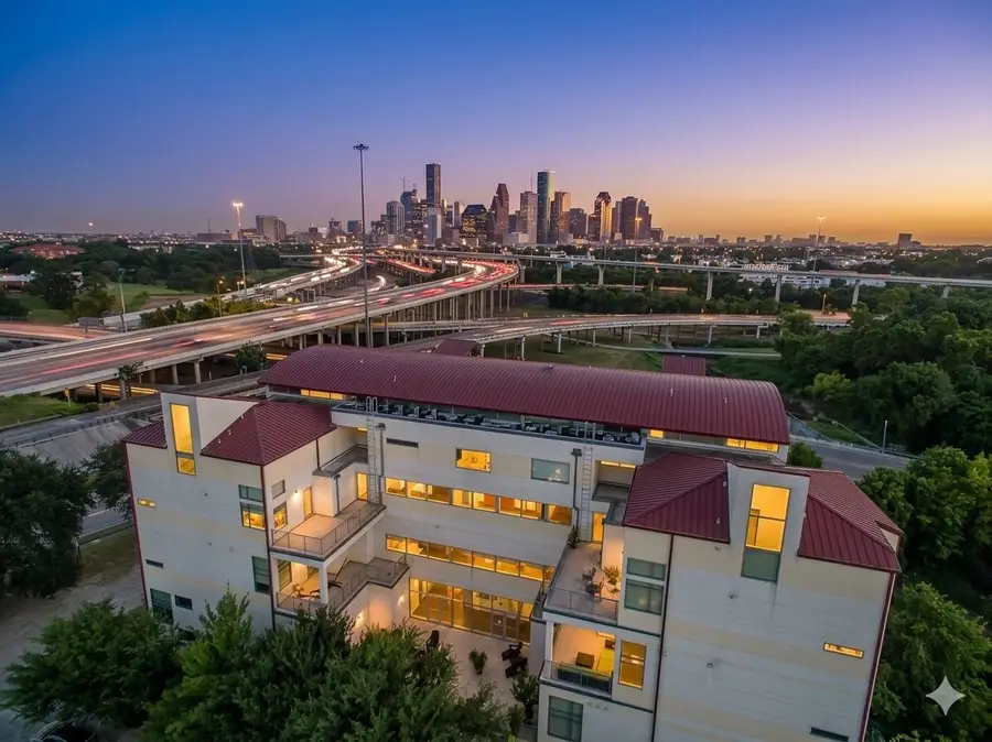 102 Quitman Street #201, Houston, TX 77009 - #2