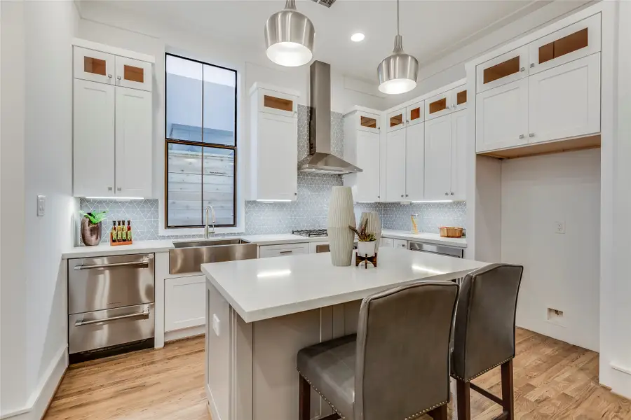 1638 Castle Court, Houston, TX 77006 - #3