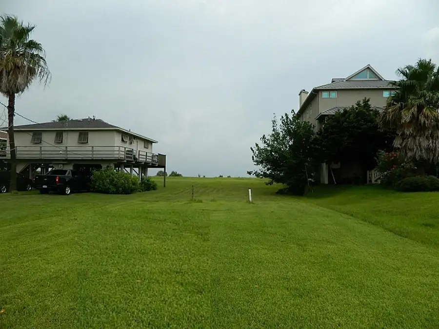 2006 Todville Road, Seabrook, TX 77586 - #2