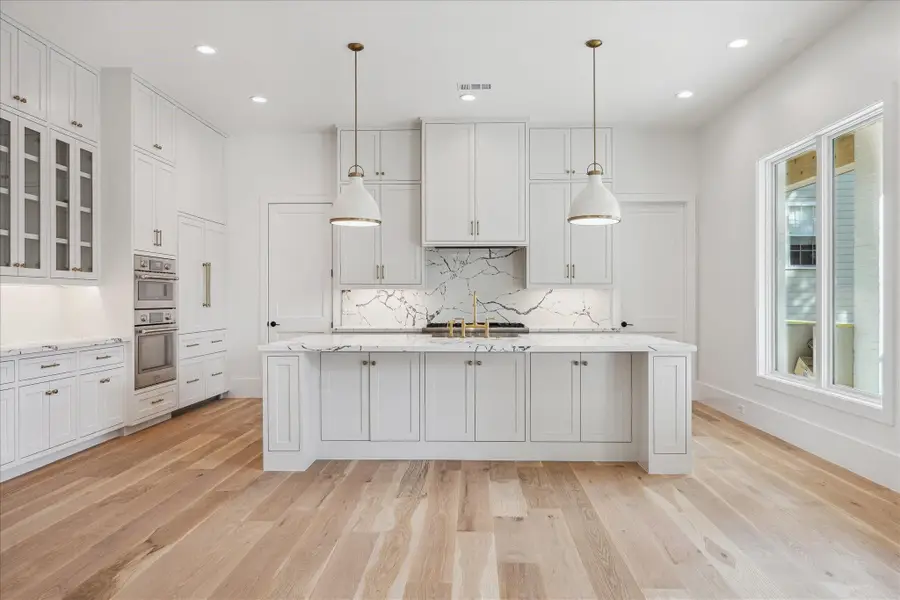 2159 Addison Road, Houston, TX 77030 - #2