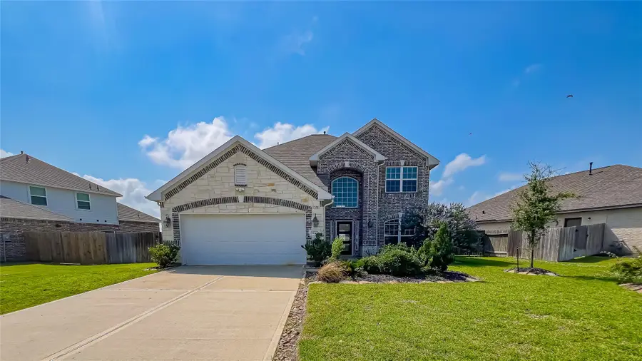 14227 Angelina Drive, Baytown, TX 77523 - Image #2