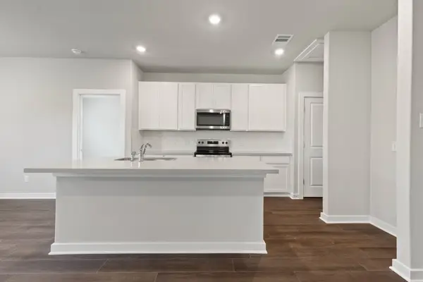 12215 Ridge Top Drive, Conroe, TX 77304