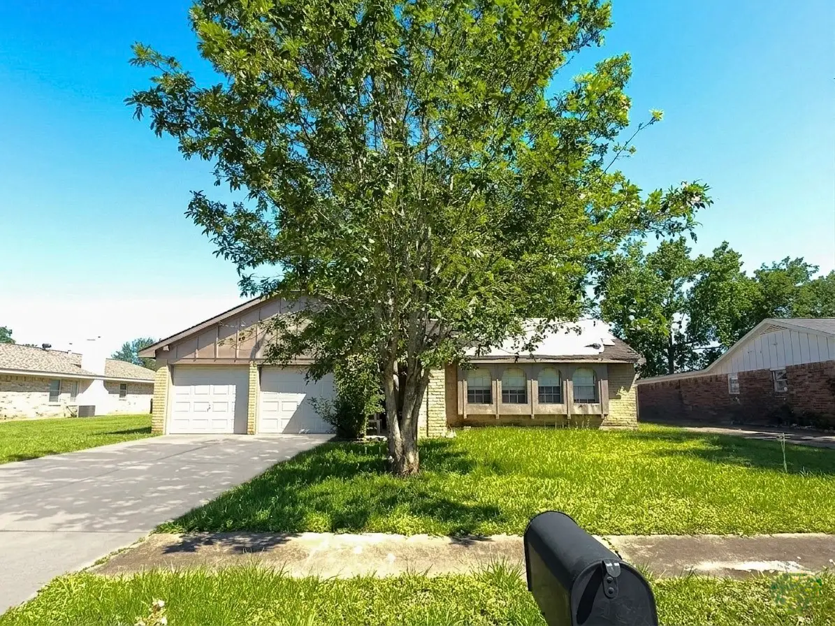 10407 Huntington Wood Drive, Houston, TX 77099 - #1