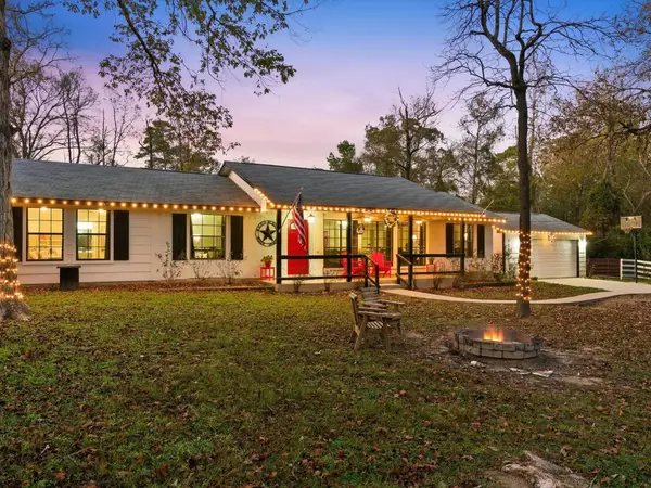 10277 Champion Forest Loop, Conroe, TX 77303