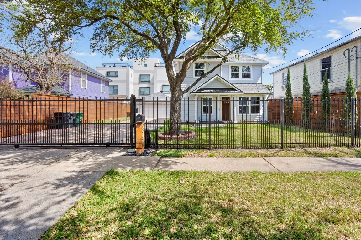 3105 Garrow Street, Houston, TX 77003 - #1