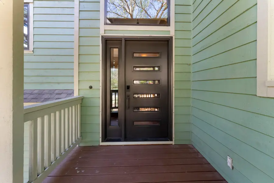 98 S Wilde Yaupon Court, The Woodlands, TX 77381 - Image #2