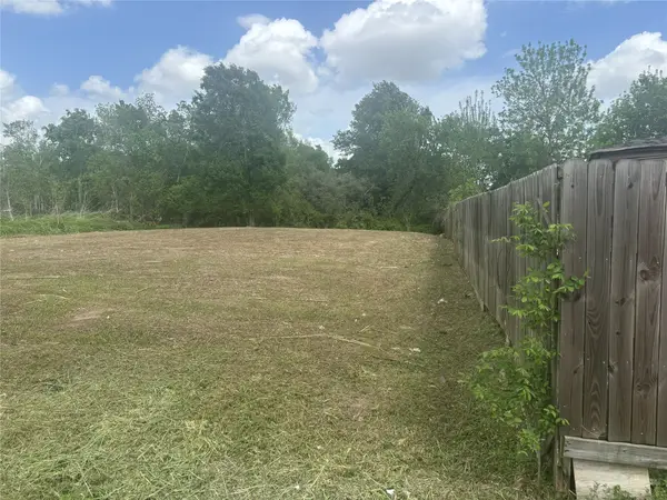 0 Illinois Street, Fresno, TX 77545