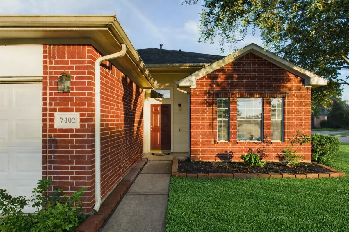 7402 Bering Landing Dr, Cypress, TX 77433 - Image #1