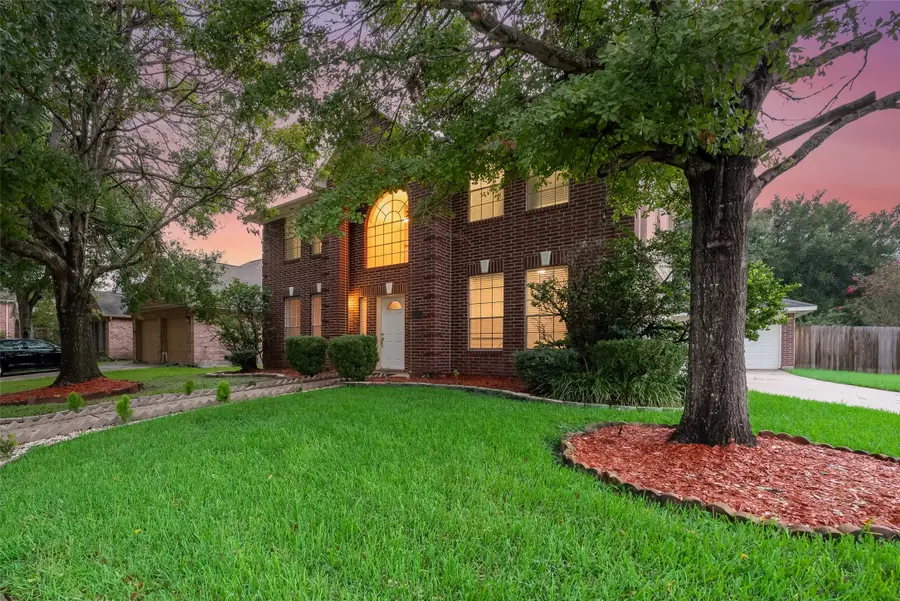 8719 Rose Garden Drive, Houston, TX 77083 - Image #3