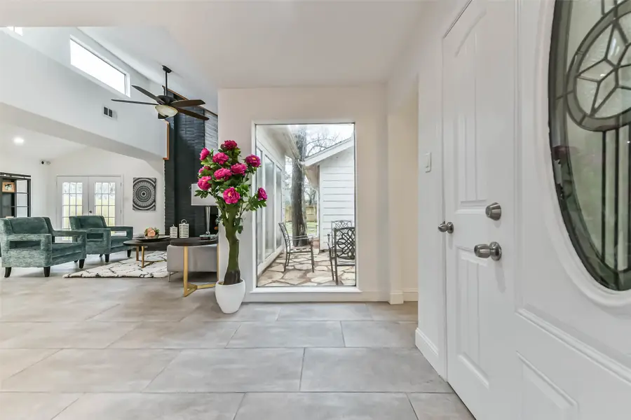 5403 Royal Parkway, Friendswood, TX 77546 - Image #3