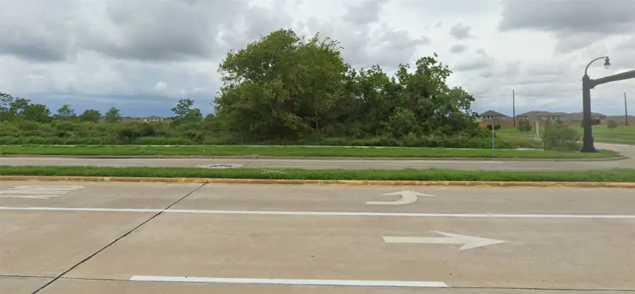 SWC Vicksburg Boulevard Lake Olympia Parkway, Missouri City, TX 77459 - #2