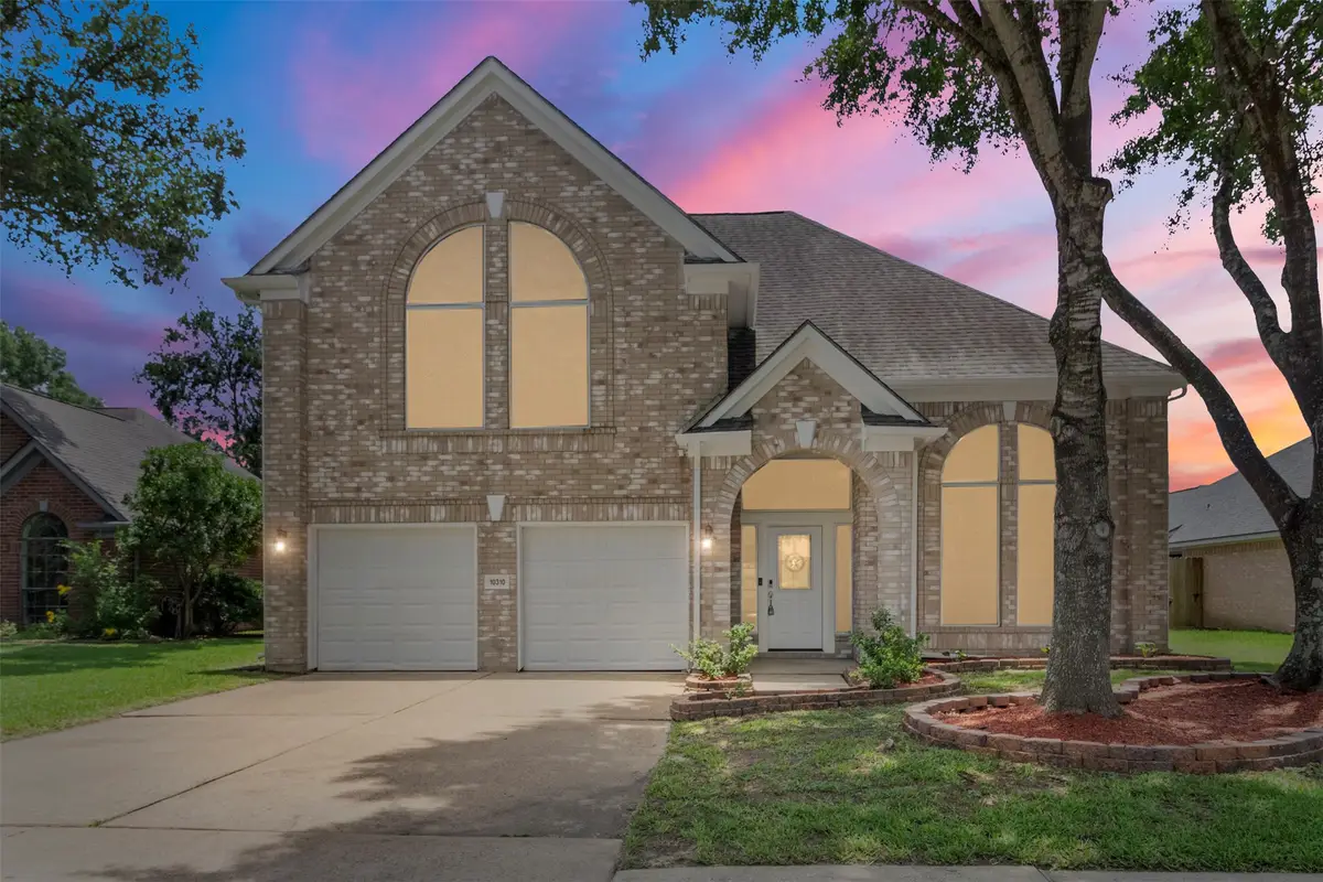 10310 Little Oak Drive, Baytown, TX 77523 - Image #1