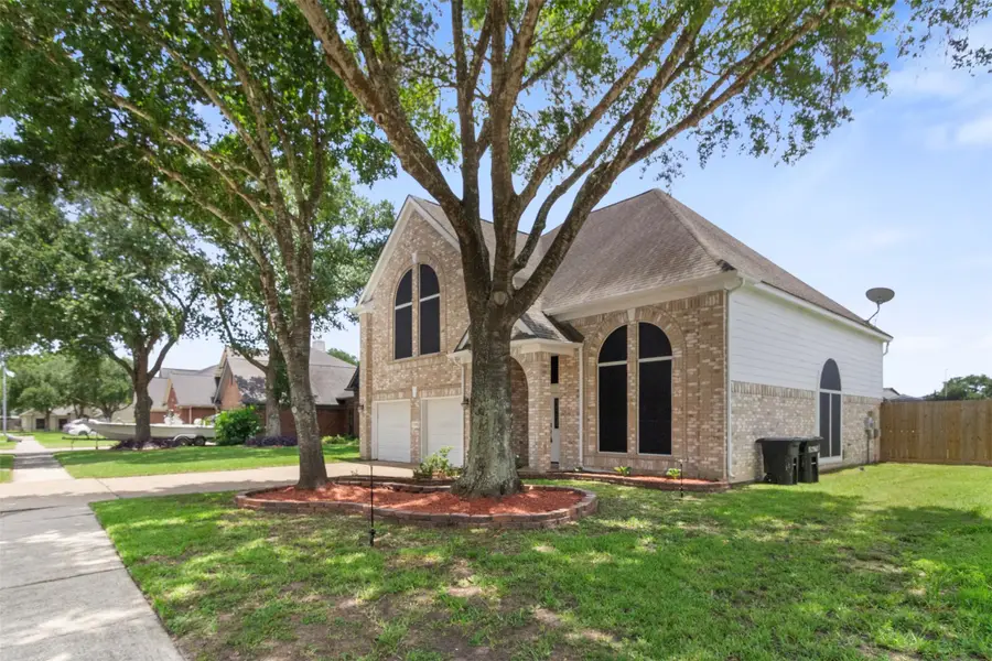 10310 Little Oak Drive, Baytown, TX 77523 - Image #3