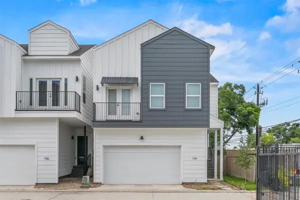 104 Tolima Dove Street, Houston, TX 77018