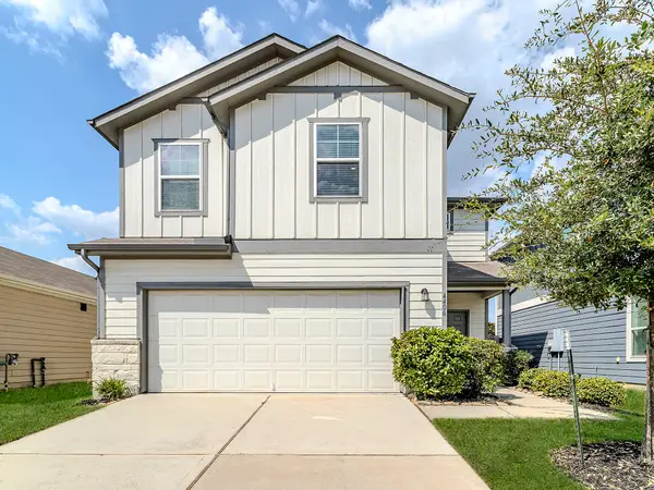 4406 Rushing Ridge Court, Houston, TX 77069